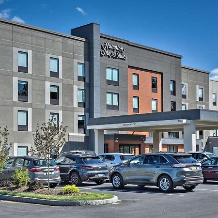 Hampton Inn & Suites Keene Eksteriør billede