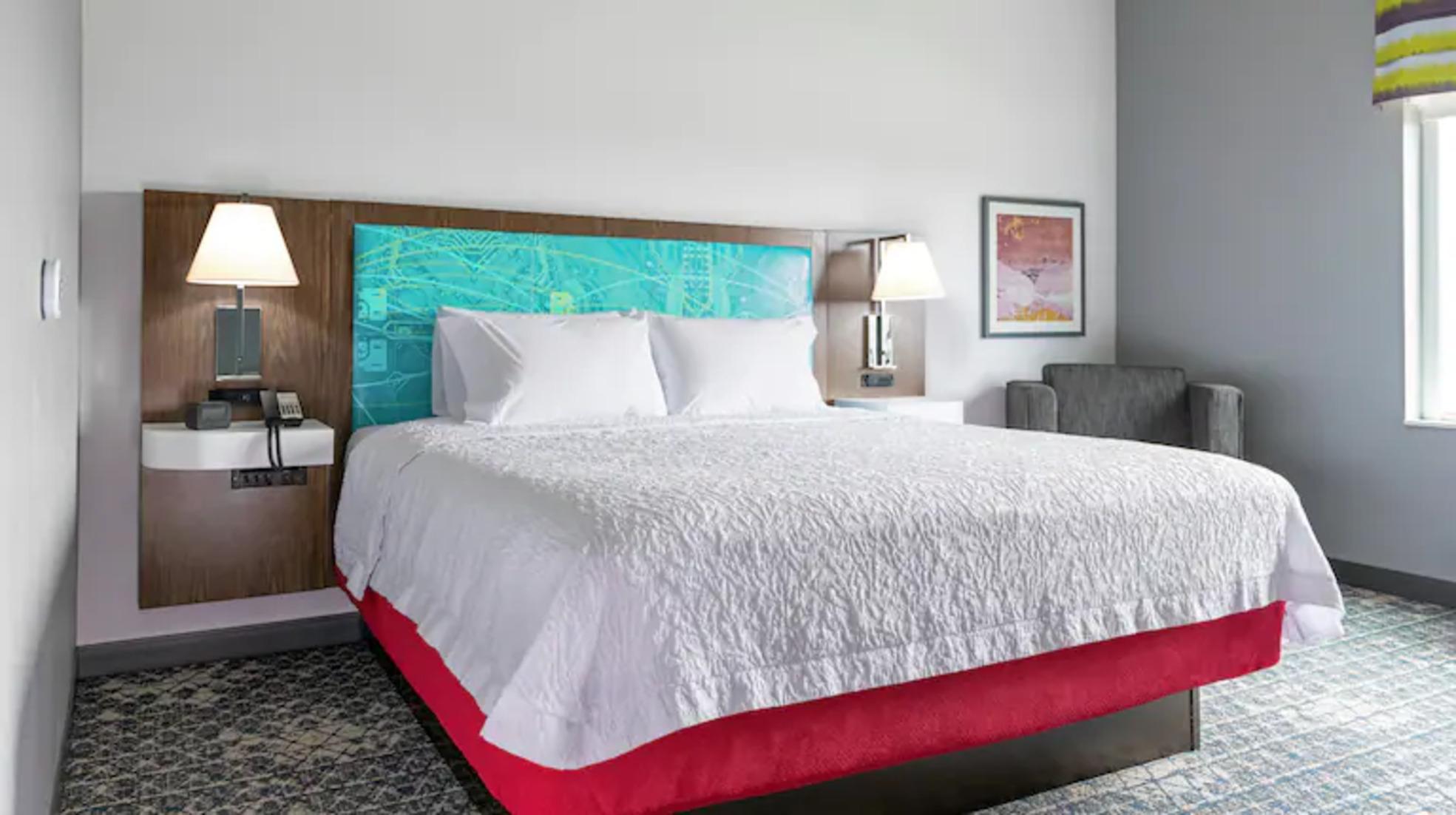 Hampton Inn & Suites Keene Eksteriør billede