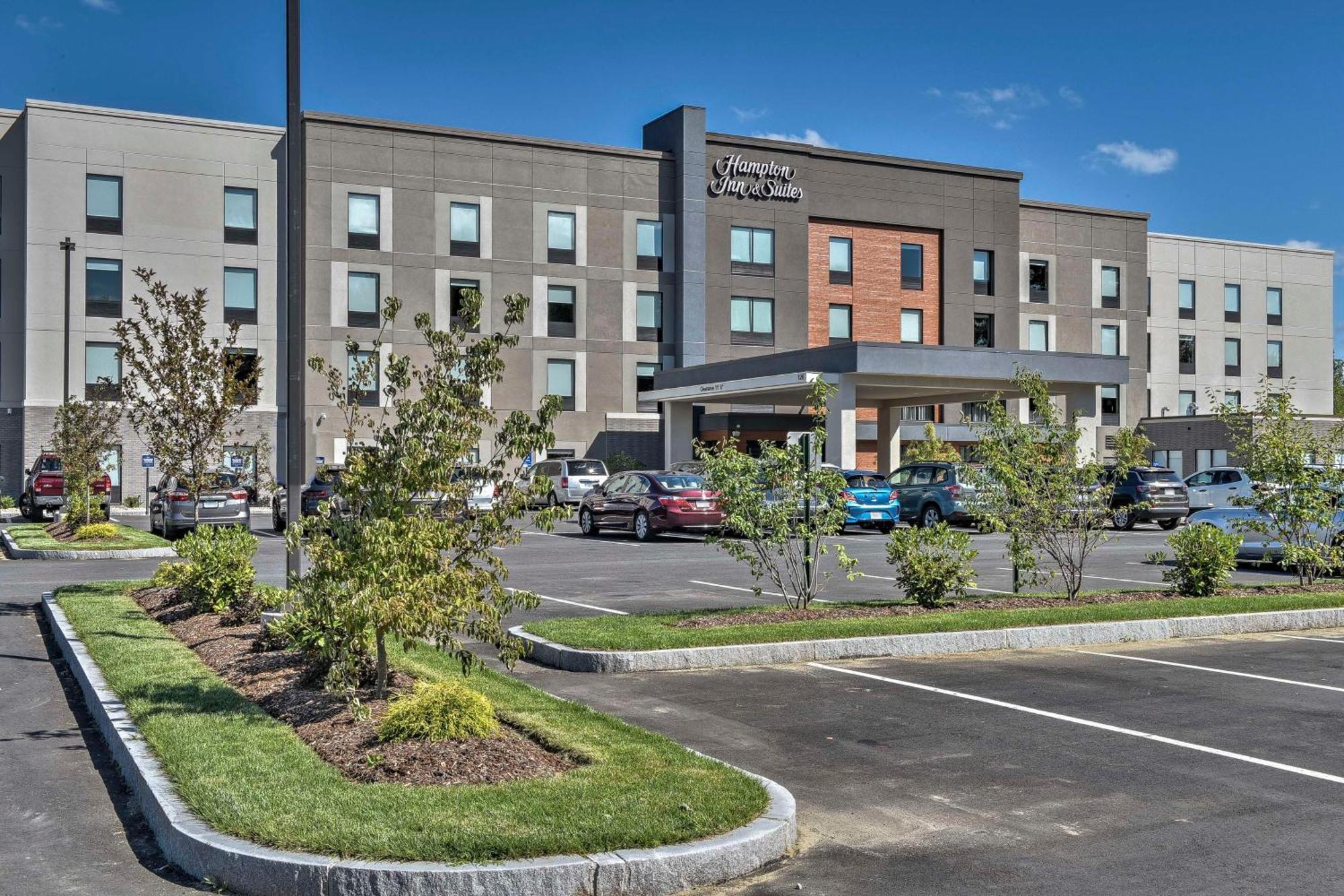 Hampton Inn & Suites Keene Eksteriør billede